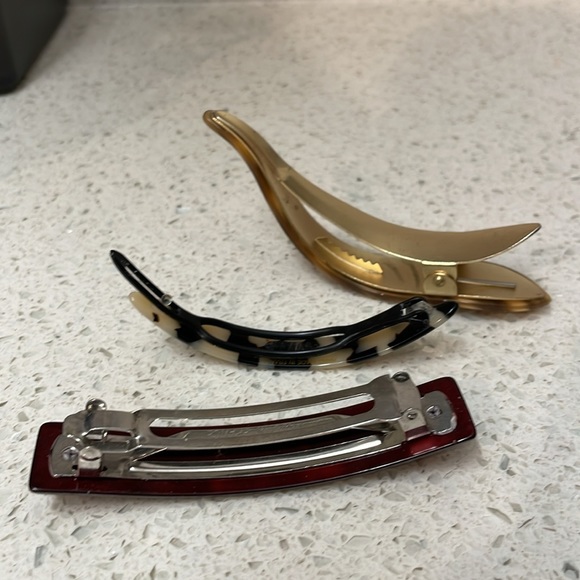 Bundle of 3 Large Plastic Hair Clips - Tortoise Shell, Marbled, Stylish Everyday - Picture 5 of 5